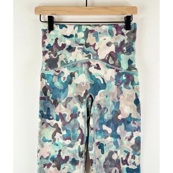 Spanx Womens Pants Green Painted Camo Leggings Elastic Waist Stretch Size Medium - Picture 7 of 8